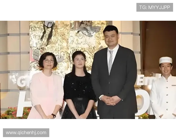 卷福姚明携手共创中西文化交流新篇章引发全球关注